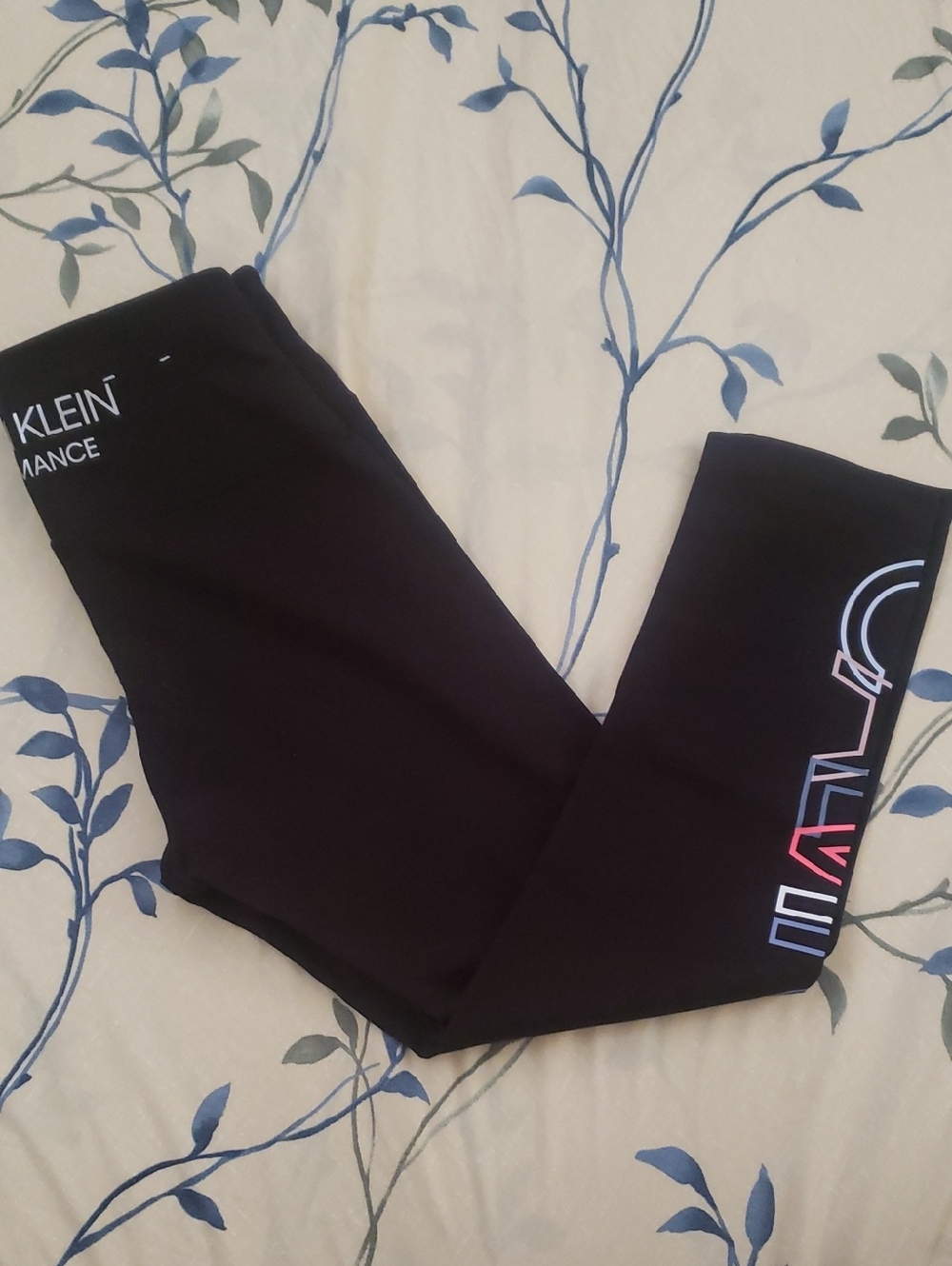Calvin Klein Cropped Leggings 🌸